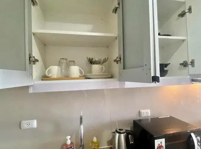 Affordable Staycation Eastwood Apartment