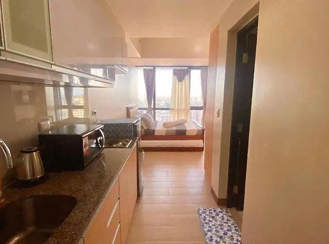 Affordable Staycation Eastwood * Manila