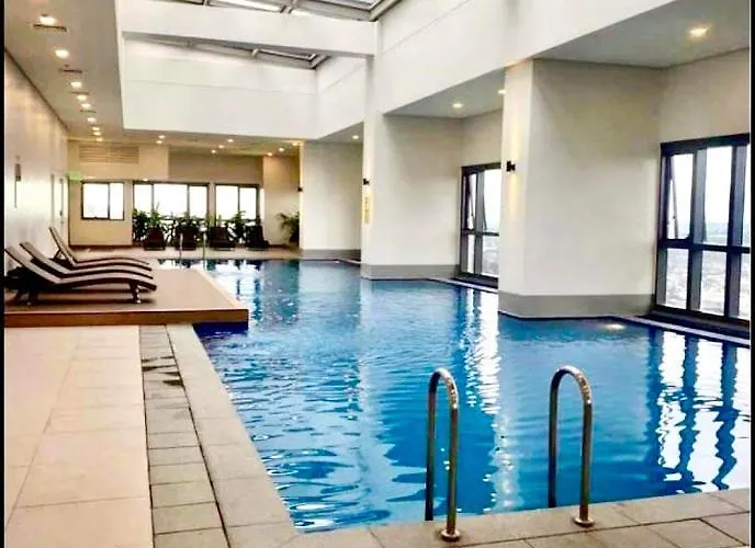 Affordable Staycation Eastwood *